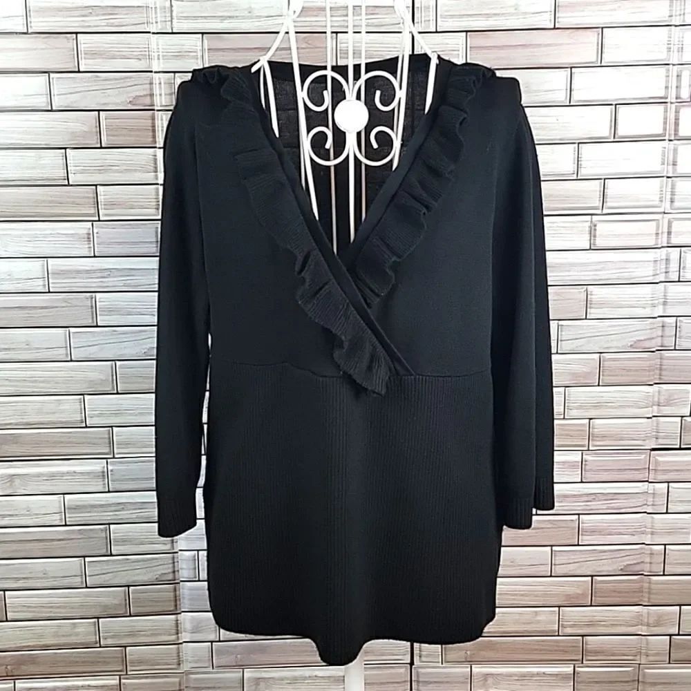 AGB sweater Size L
